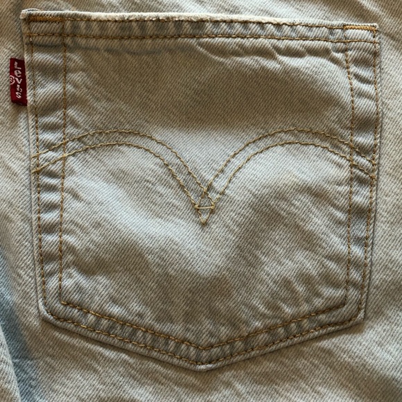 Levi’s 501 Light Wash Distressed Straight Jeans with Patches - Picture 10 of 17